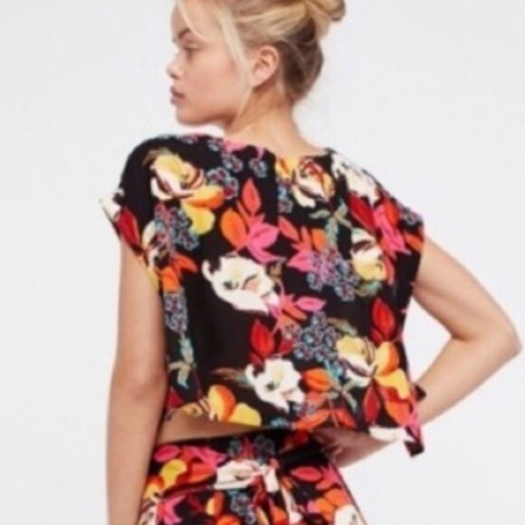 Free People Floral Sundown Printed Side Tie Crop Top Size S EUC - Picture 4 of 14